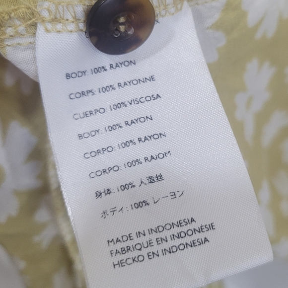 Faithfull The Brand Arrieta Daisy Floral Button-Down Green Slip Dress‎ - Picture 6 of 10